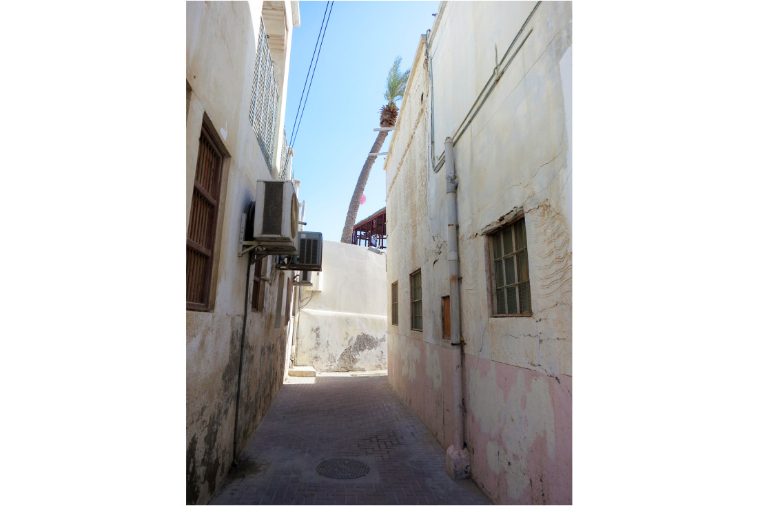 Muharraq Narrow street to provide shades