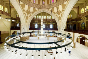 Al Fateh Grand Mosque