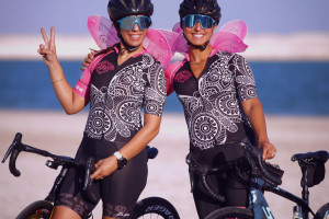 Cycling Bees at the beach