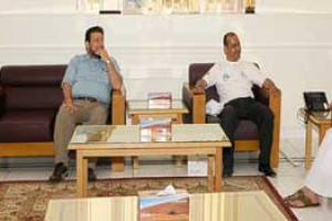 Governor Ebrahim Al Busaidi greets the team