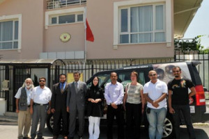 Friendship Arabia team with Bahrain officials