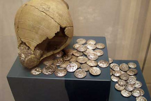 Greek coins from the Tylos era